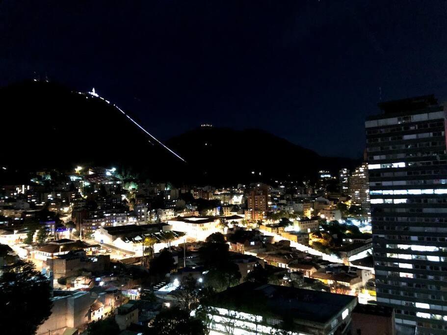 Acogedor Loft En Centro Internacional De Bogota Apartment Exterior foto